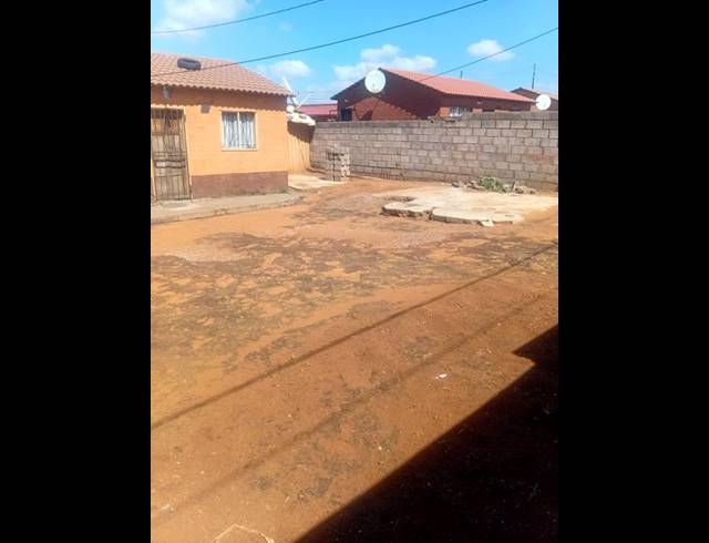 2 BEDROOM HOUSE FOR SALE IN MOHLAKENG